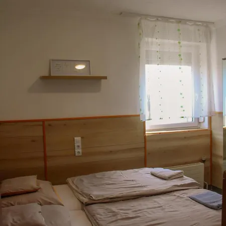 Melánia 3* Balatonfőkajár