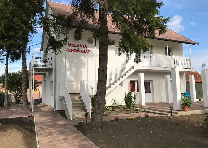 Melania Vendeghaz Balatonfőkajár